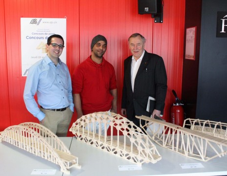 Modelle Wettbewerb Brücke aus Glacestengeli