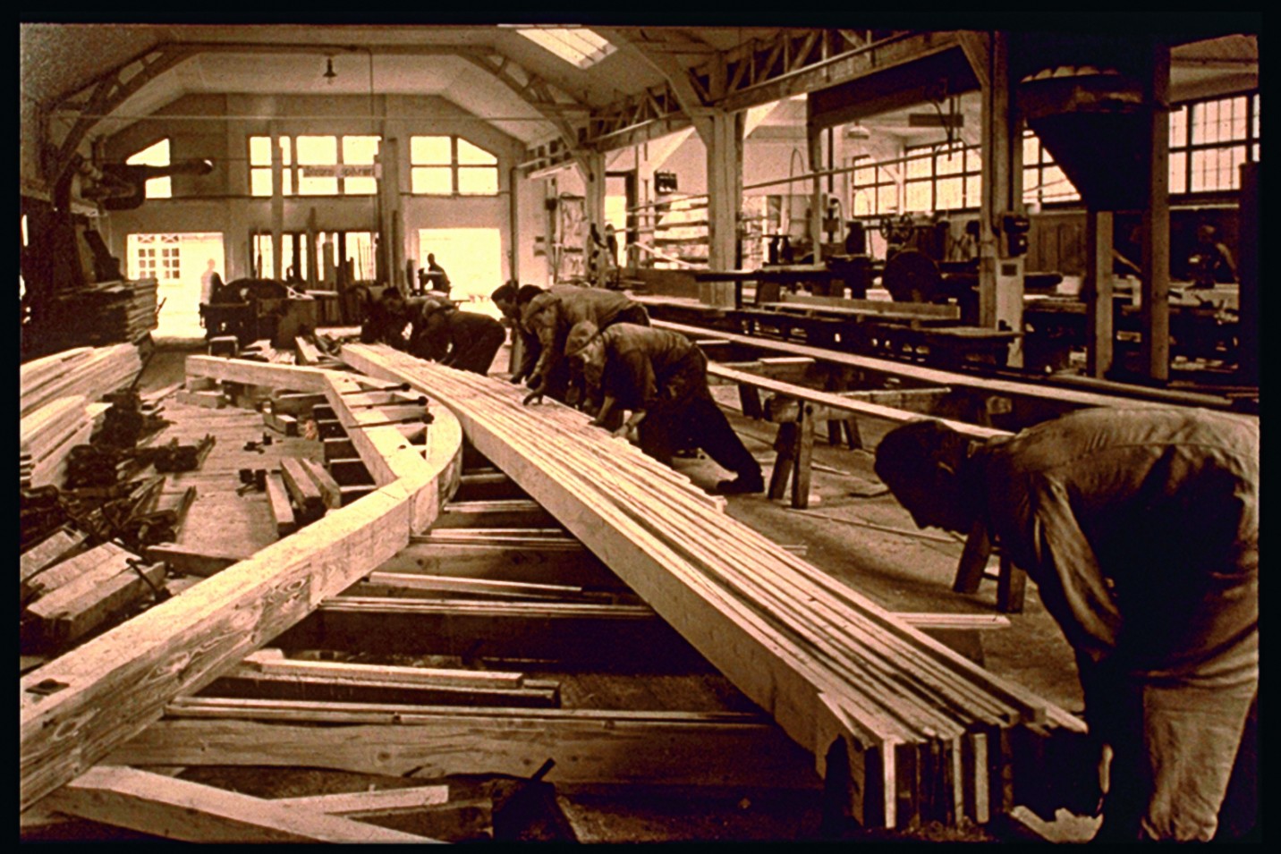 1940_ Erste Konstruktionsverleimung in Pratteln mit Ciba Basel